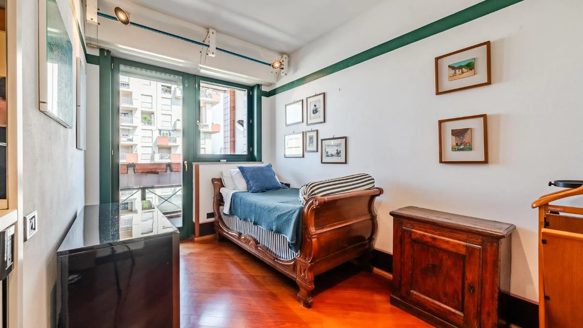 Luxury Penthouse - Sauna, Garage, Office, Terrace Milano 0*,  Italia
